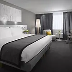 Radisson Blu Hotel, Centre Hotel 4*