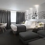Radisson Blu Hotel, Centre