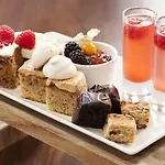 Radisson Blu Hotel, Centre 4*