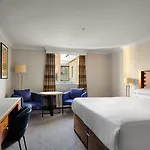 Marriott Holyrood 4*
