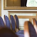 Royal Scots Club Szálloda 3*