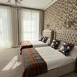 Vendégház Armadillo Guest House- Adults Only