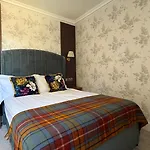 Armadillo Guest House- Adults Only Gasthuis *