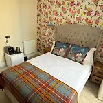 Armadillo Guest House- Adults Only Vendégház