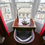 Regent House - Centre 3*