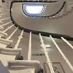 Regent House - Centre Edinburgh