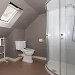 Townhouse 3*