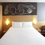 Отель Ibis Centre South Bridge - Royal Mile Эдинбург