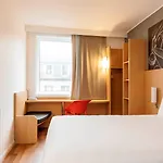 Отель Ibis Centre South Bridge - Royal Mile 3*