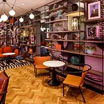 ホテル Ibis Styles St Andrew Square