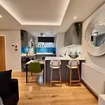 Heavenly Pad Retreat 300m To With Fast Links To Centre * Edynburg