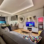 Apartament Heavenly Pad Retreat 300m To With Fast Links To Centre *