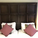 The Parliament House 3* Edinburgh
