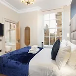 Prime 3 Bed דירה אדינבורו