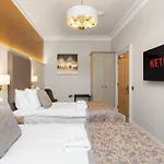 Prime 3 Bed דירה אדינבורו