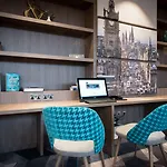 Ξενοδοχείο Hampton By Hilton West End 3*