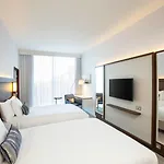 Courtyard By Marriott West