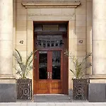 The Grand, A Luxury Collection Hotel, Apart Otel