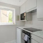Lovely - Craighouse Gardens Apartment Edinburgh