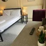 Travel Edimburgo
