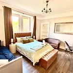 Immanuel House - Modern Luxury Victorian 1872 - Free Parking & Superfast Fibre Optic Wifi إدنبرة