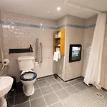 Otel Brewdog Doghouse 4*