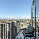 Righ Residences - George Street
