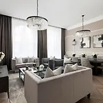 Luxury Georgian Retreat - Hot Tub - Patio Hotel