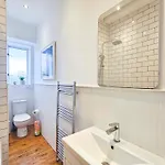 Apartment 2-bedroom Edinburgh