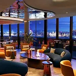 W Hotel 5*