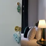 4 Friends House *