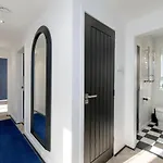 Two Double Bedroom On The Royal Mile *