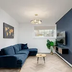 Two Double Bedroom On The Royal Mile Edinburgh
