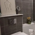 Elegant 3br At Haymarket