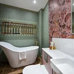 Luxury Flat With Ensuite Apartament *
