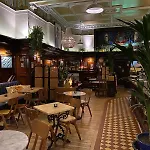 Leith Hospital - A Boutique Family Let In Leith * Edinburg
