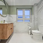 2-bedroom With Free Parking And Stunning Views