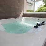 Appartement Luxurious Townhouse With Hot Tub