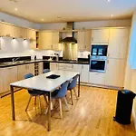 Apartman Scotapartments *