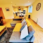 Scotapartments * Edinburgh