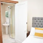 Apartman East Claremont - Beautiful 2br In