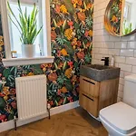 Scottish White House Tatil Evi