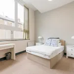 Joivy Meadows Park En-suite 아파트