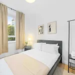 City-close 1-bedroom - Apartmán