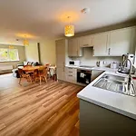 Modern, Cosy 2b In Edin, Family Friendly Lägenhet Edinburg