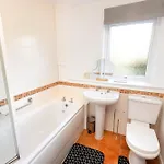 דירה Morningside 2-bedroom - Ground Floor *