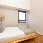Stylish 2-bedroom In Leith Appartement *