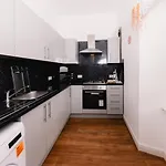 Lovely 2 Bdrm *