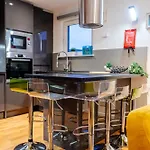 Albions Corner 6 Guests 5 Beds Free Parking *