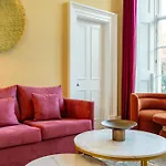 Διαμέρισμα Dragon Luxury At Rutland Square *